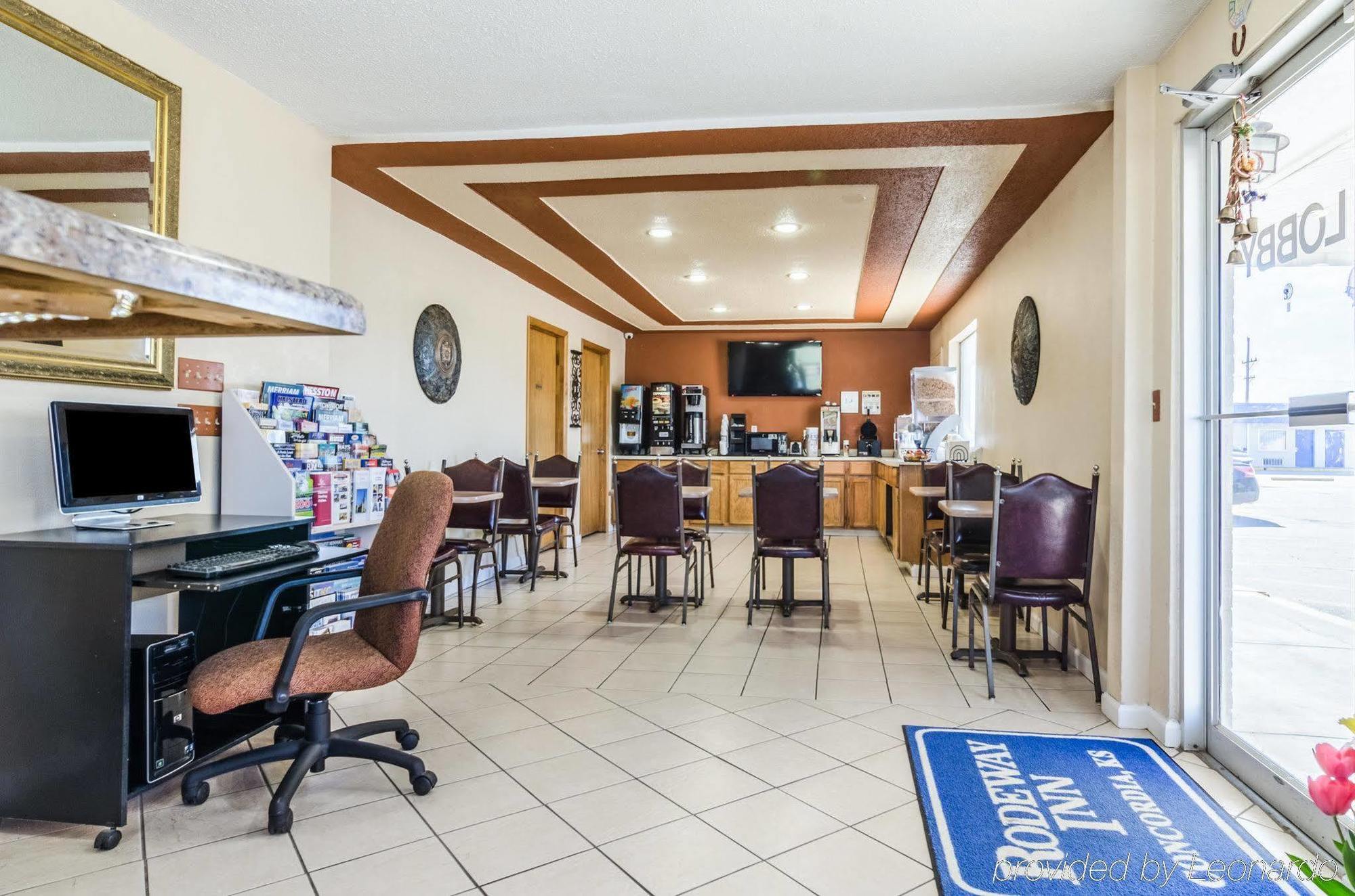 Rodeway Inn Concordia Ngoại thất bức ảnh