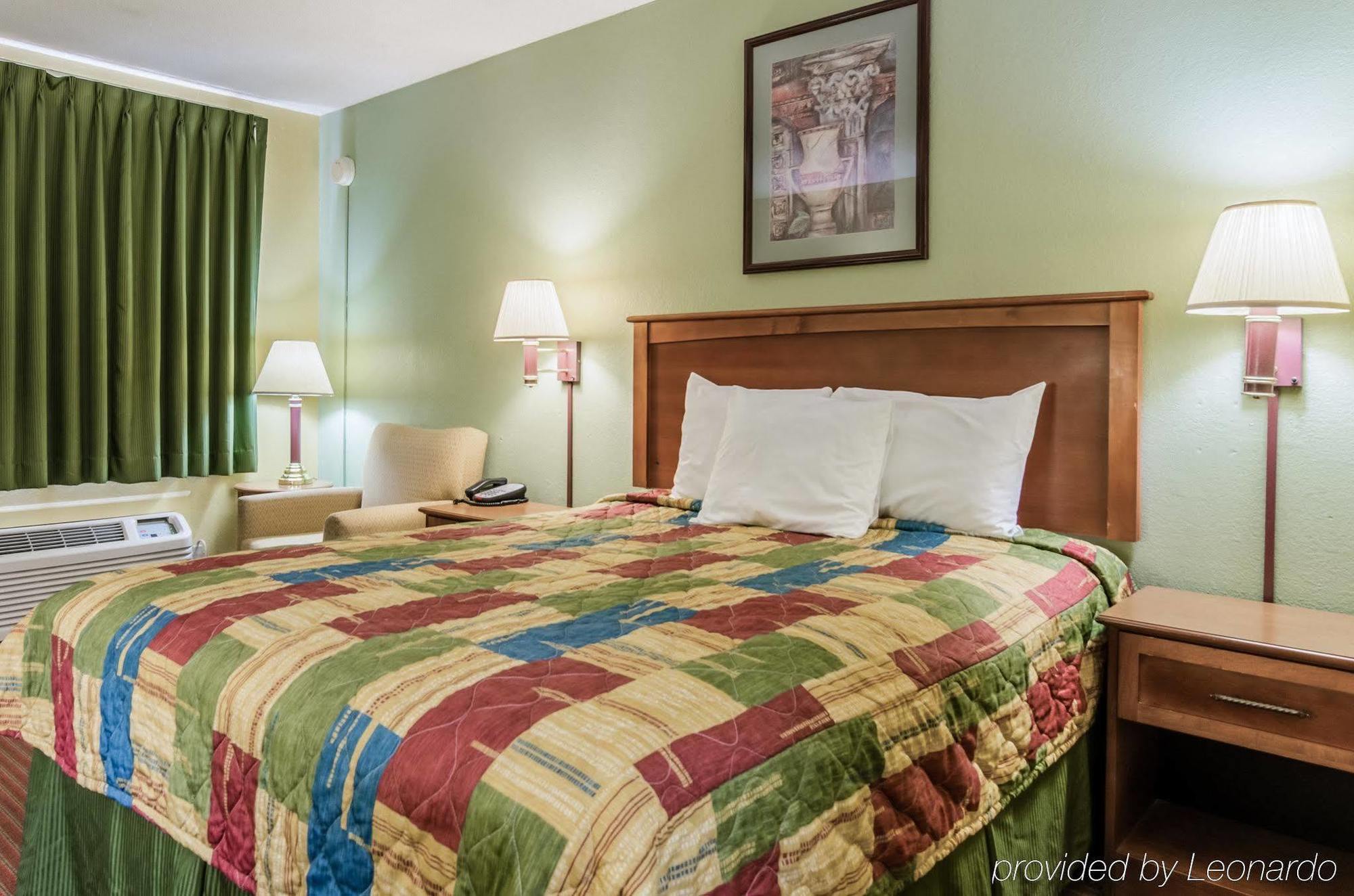 Rodeway Inn Concordia Ngoại thất bức ảnh
