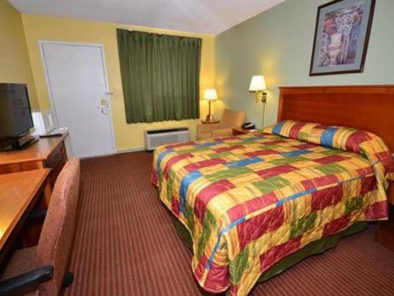 Rodeway Inn Concordia Ngoại thất bức ảnh