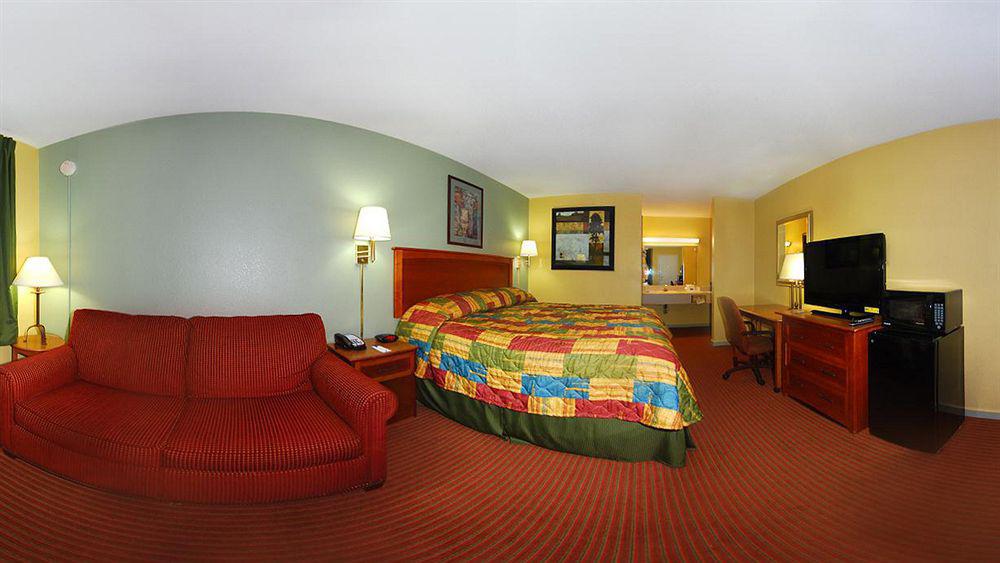 Rodeway Inn Concordia Ngoại thất bức ảnh